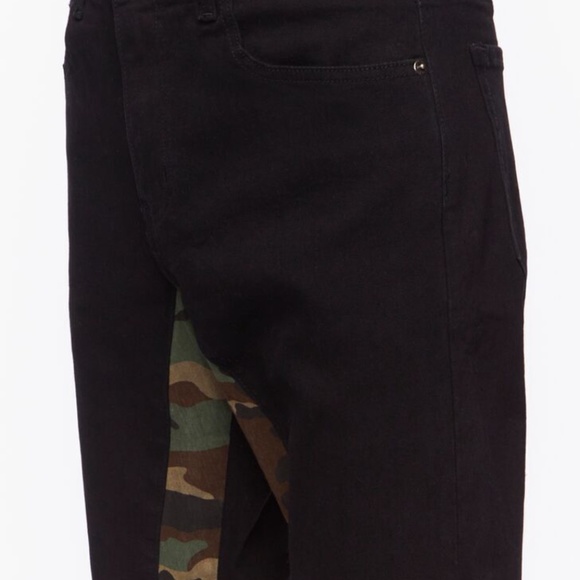 Forever 21 Men's Black with Camo Insets Flare Jeans size 33 - Picture 2 of 5